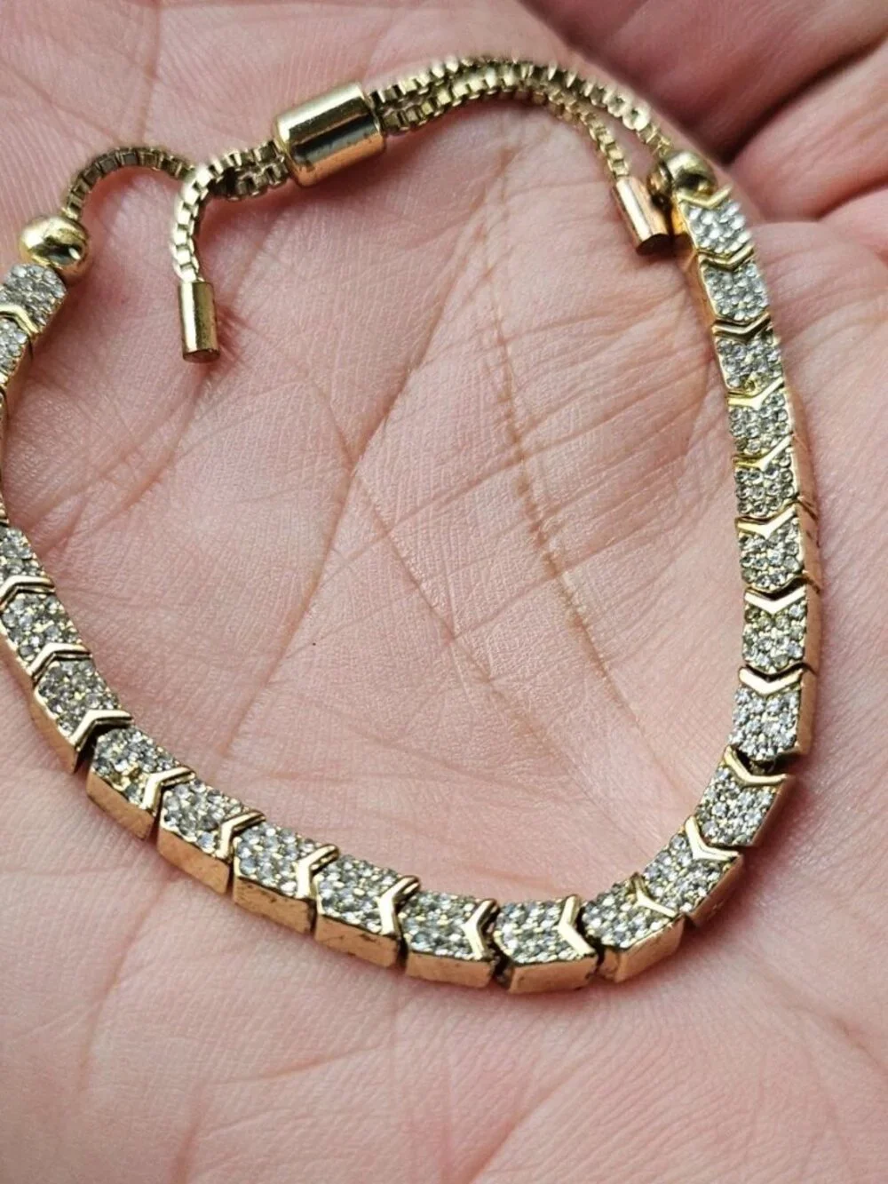 Fashion Bracelet Gold Tone Fashion Jewelry Wrist Band Size Adjustable Unbranded